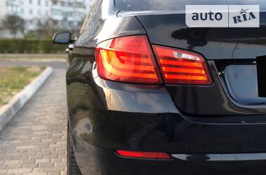 Седан BMW 5 Series 2012 в 