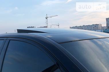 Седан BMW 5 Series 2012 в 