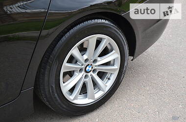 Седан BMW 5 Series 2012 в 