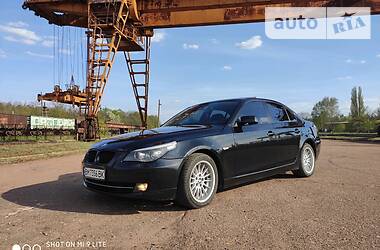 Седан BMW 5 Series 2005 в 