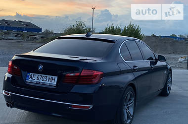 Седан BMW 5 Series 2013 в Днепре