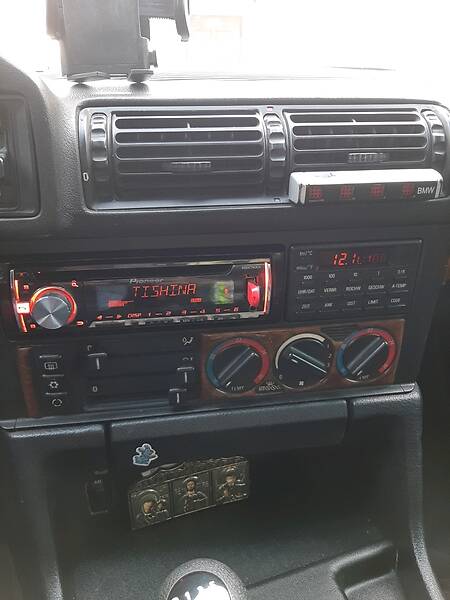 Седан BMW 5 Series 1992 в Одесі фото 9 Седан BMW 5 Series 1992 в Одесі