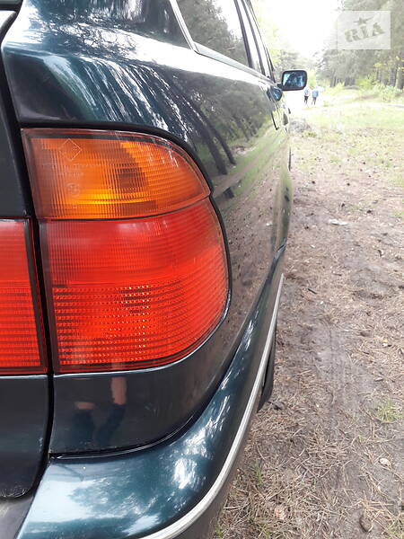 Универсал BMW 5 Series 1998 в Киеве
