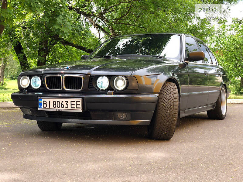 Седан BMW 5 Series 1993 в Кременчуге фото 6 Седан BMW 5 Series 1993 в Кременчуге