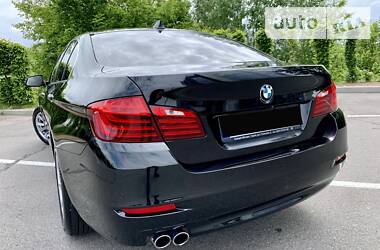 Седан BMW 5 Series 2016 в Киеве