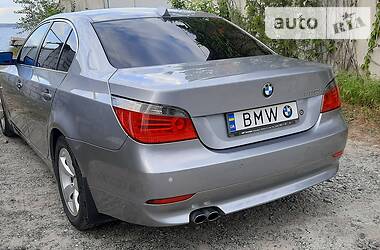 Седан BMW 5 Series 2004 в Энергодаре