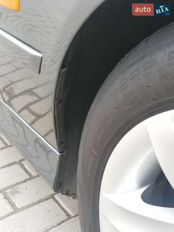 Седан BMW 5 Series 2003 в Черновцах