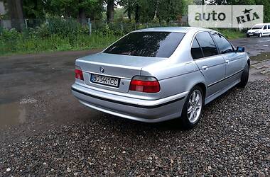 Седан BMW 5 Series 1996 в Чернівцях