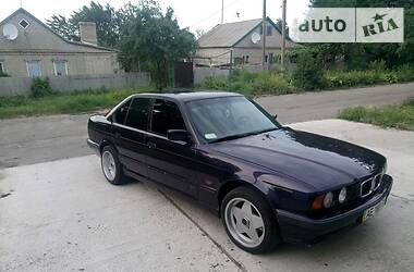 Седан BMW 5 Series 1989 в Верхньодніпровську