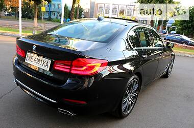 Седан BMW 5 Series 2017 в Киеве