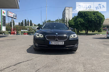 Седан BMW 5 Series 2012 в 