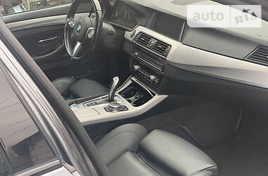 Седан BMW 5 Series 2015 в 