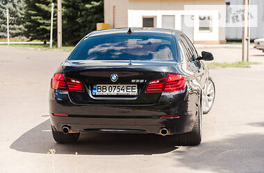 Седан BMW 5 Series 2011 в Сватово