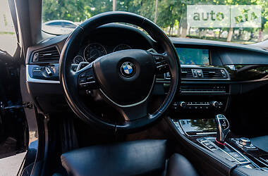 Седан BMW 5 Series 2011 в Сватово