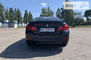 Седан BMW 5 Series 2012 в Чернигове