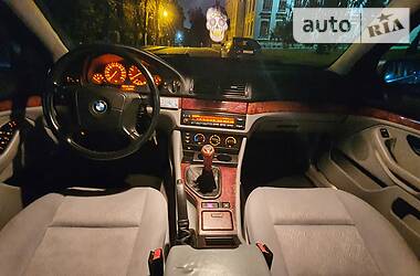 Седан BMW 5 Series 2001 в 