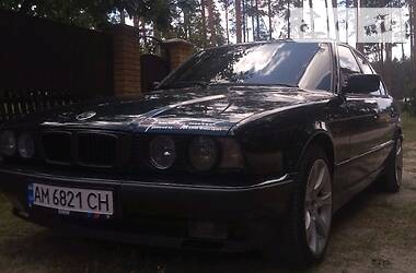 Седан BMW 5 Series 1990 в Житомире