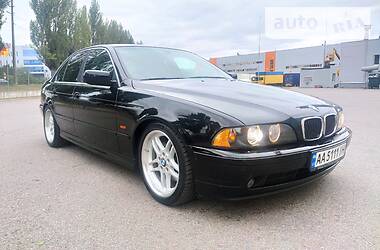 Седан BMW 5 Series 2002 в Киеве