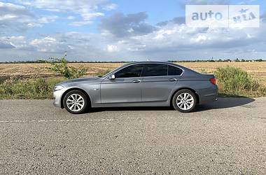 Седан BMW 5 Series 2010 в Мелитополе