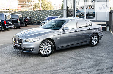 Седан BMW 5 Series 2015 в Киеве