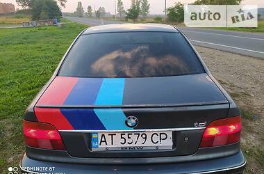 Седан BMW 5 Series 2000 в Снятині