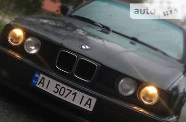 Седан BMW 5 Series 1989 в Киеве