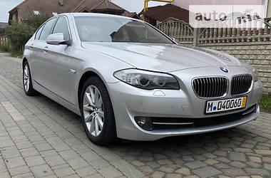 Седан BMW 5 Series 2010 в Луцке