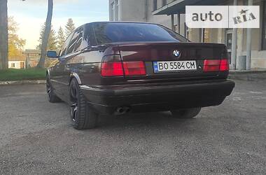 Седан BMW 5 Series 1994 в Тернополе