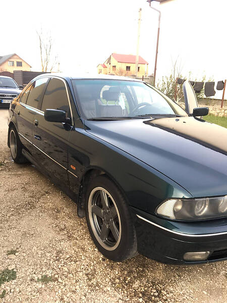 Седан BMW 5 Series 1997 в Тернополе