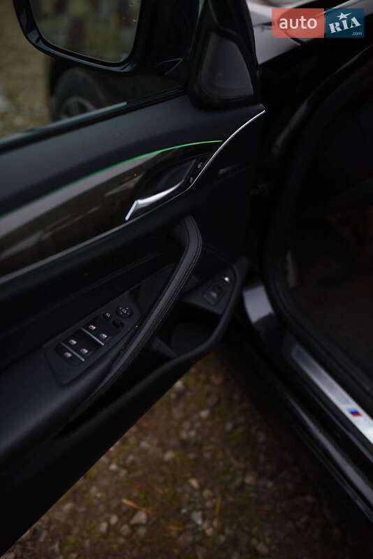 Седан BMW 5 Series 2018 в Ивано-Франковске