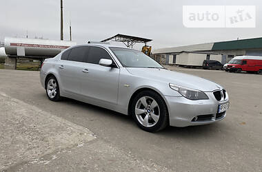 Седан BMW 5 Series 2005 в Мелитополе