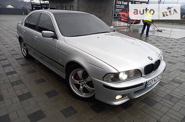 Седан BMW 5 Series 2000 в Иршаве