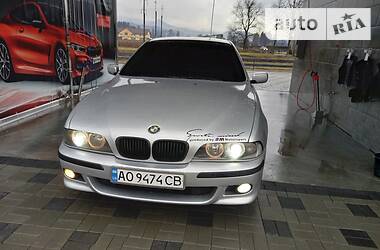 Седан BMW 5 Series 2000 в Іршаві