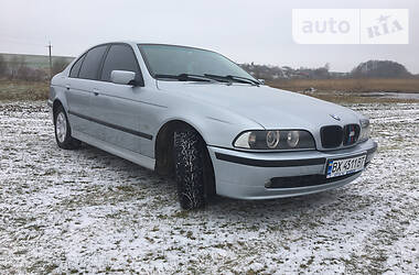 Седан BMW 5 Series 1998 в Волочиске