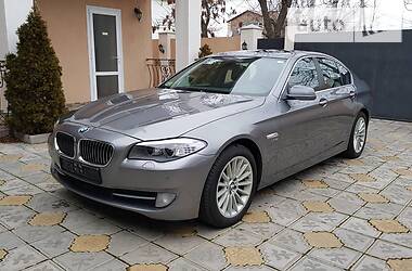 Седан BMW 5 Series 2012 в Бердянске