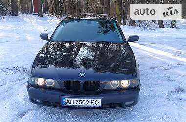 Седан BMW 5 Series 2000 в Нежине
