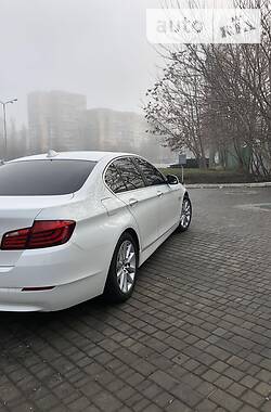 Седан BMW 5 Series 2013 в 