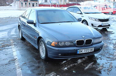 Седан BMW 5 Series 2000 в Виннице