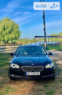 Седан BMW 5 Series 2012 в Днепре