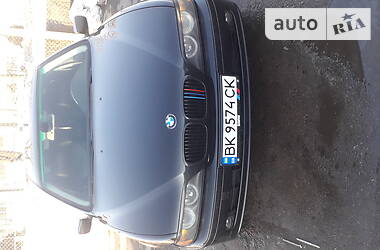 Седан BMW 5 Series 2001 в Ровно