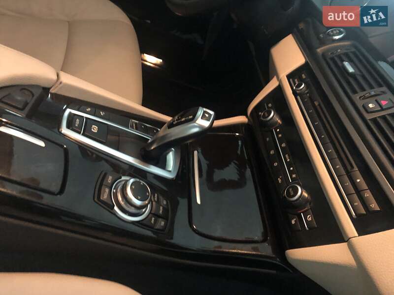 Седан BMW 5 Series 2012 в Києві фото 39 Седан BMW 5 Series 2012 в Києві