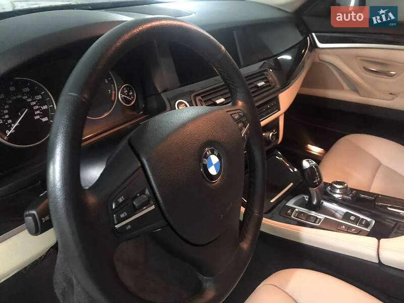 Седан BMW 5 Series 2012 в Києві фото 42 Седан BMW 5 Series 2012 в Києві