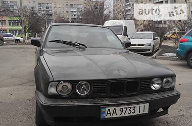 Седан BMW 5 Series 1992 в Києві