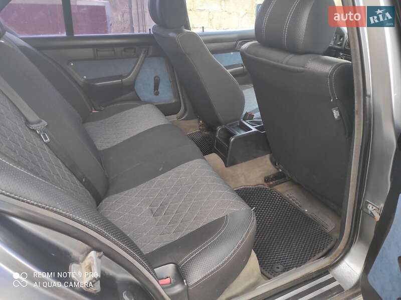 Седан BMW 5 Series 1989 в Вінниці