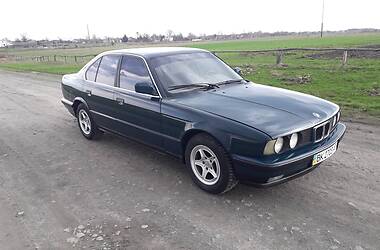 Седан BMW 5 Series 1992 в Рокитном