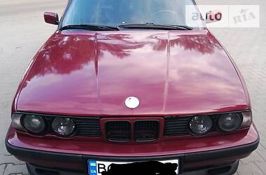 Седан BMW 5 Series 1989 в Львові