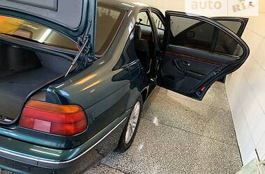 Седан BMW 5 Series 1995 в Одессе