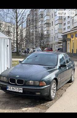 Седан BMW 5 Series 1997 в Чернівцях
