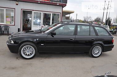 Универсал BMW 5 Series 2001 в Львове