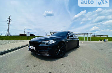 Седан BMW 5 Series 2014 в Дніпрі